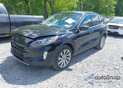 2022 Ford Escape Titanium from USA, damaged, VIN 1FMCU9J90NUB61267